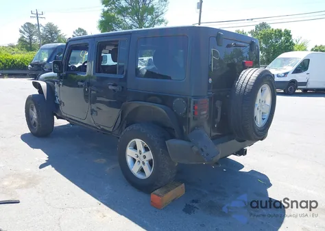 2014 Jeep Wrangler Unlimited Sport z USA, uszkodzony, nr VIN 1C4HJWDG5EL268736